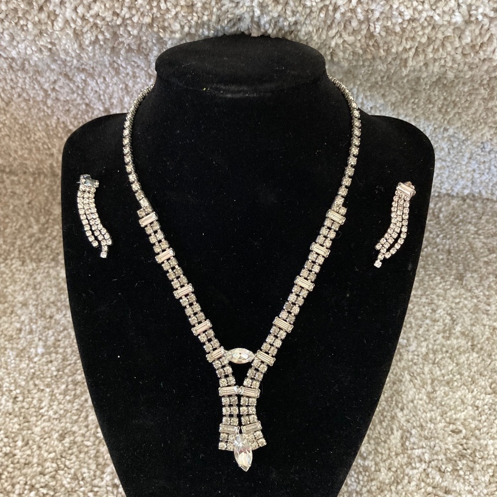 Vintage 50s Rhinestones Signed Kramer Necklace and Sparkly Earrings